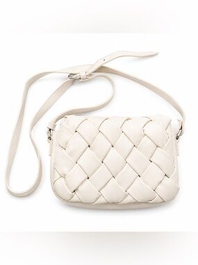 Woven Crossbody Bag in Cream